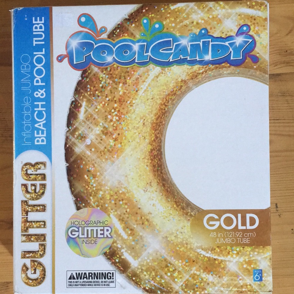 Glitter pool ring